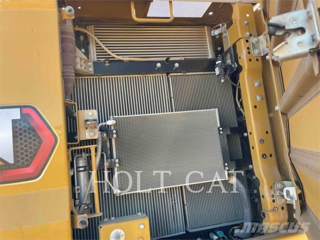 CAT 32007 Escavadeiras de esteiras