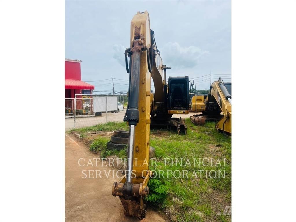 CAT 320D Escavadeiras de esteiras