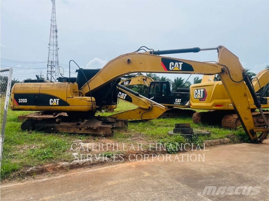 CAT 320D Escavadeiras de esteiras
