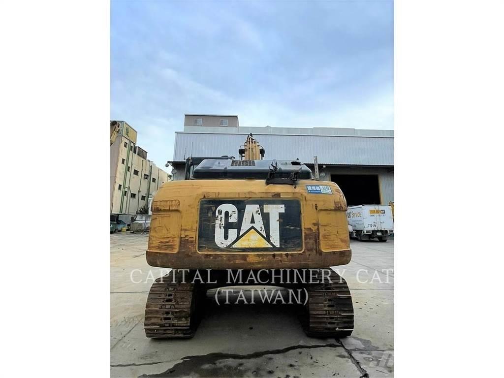CAT 320D Escavadeiras de esteiras