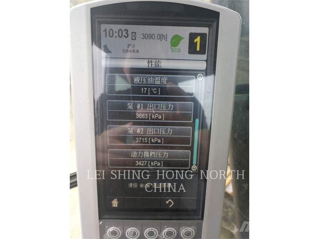 CAT 320D2 Escavadeiras de esteiras