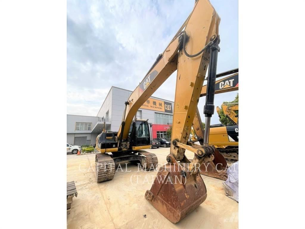 CAT 320D2 Escavadeiras de esteiras