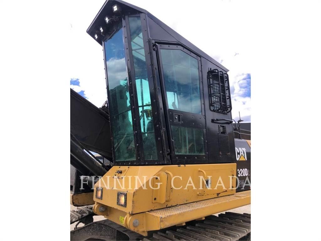 CAT 320D2 FM Escavadoras