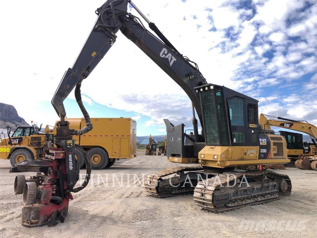 CAT 320D2 FM Escavadoras