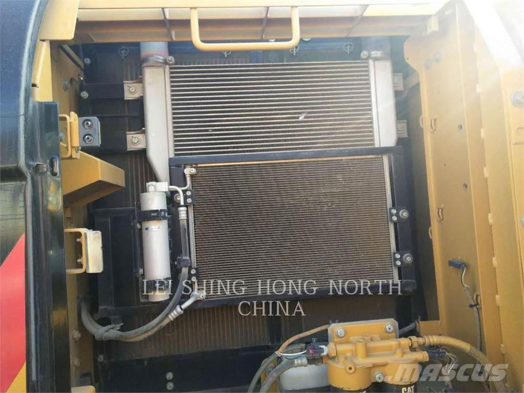 CAT 320D2GC Escavadeiras de esteiras