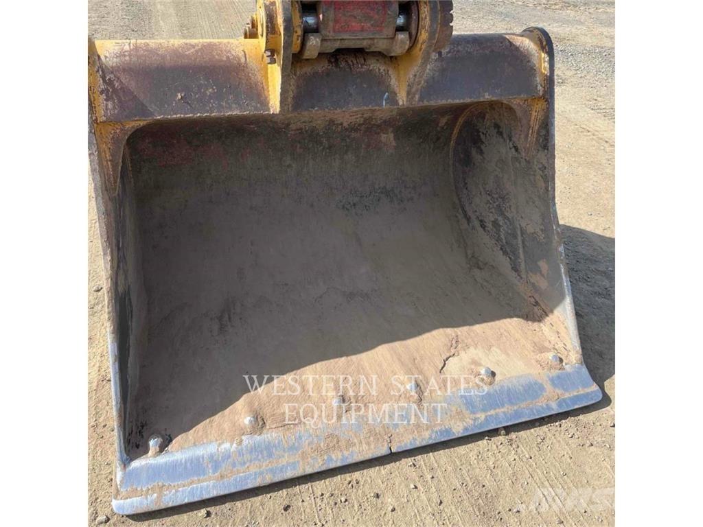CAT 320E Escavadeiras de esteiras