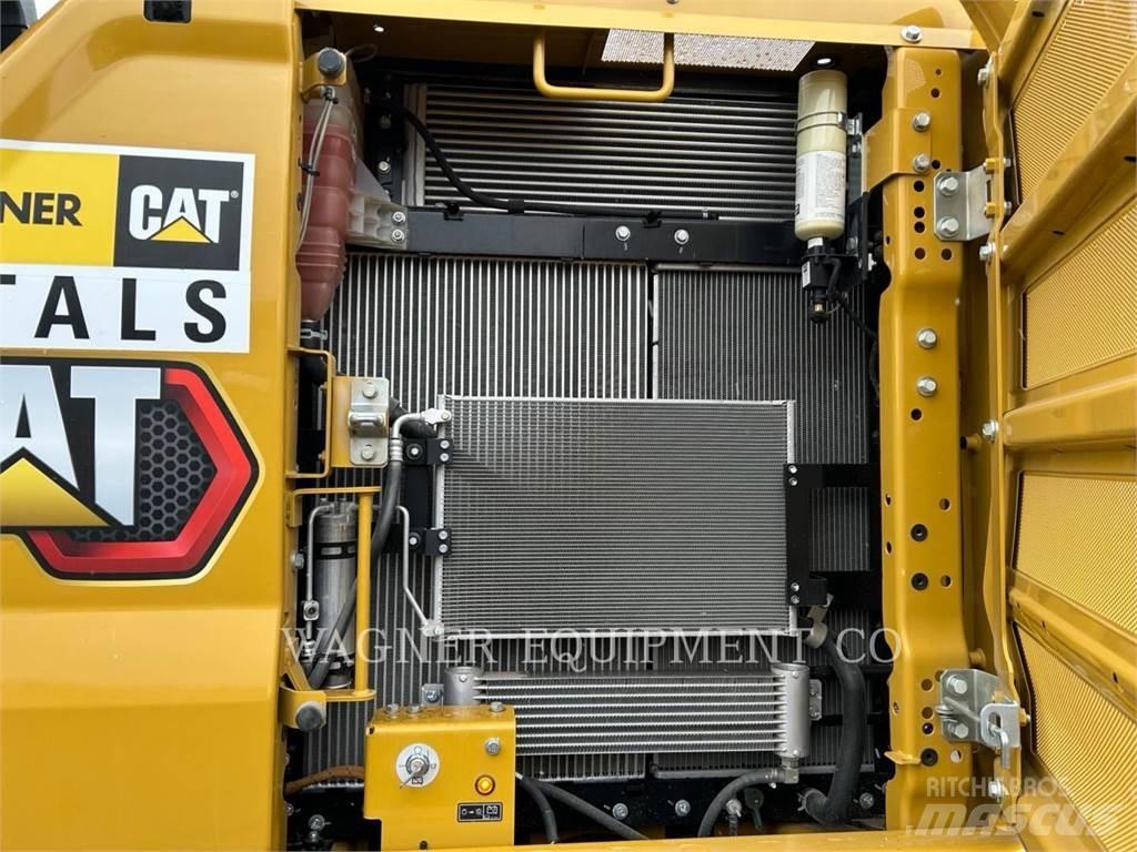 CAT 323 Escavadeiras de esteiras