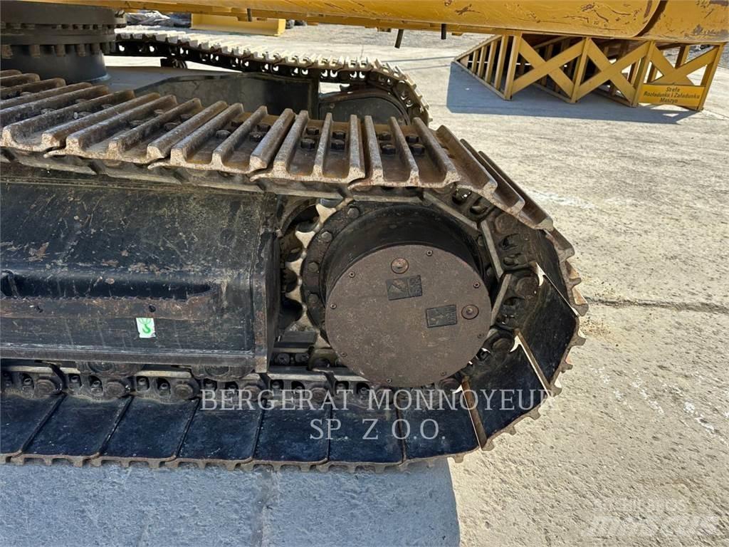 CAT 323 Escavadeiras de esteiras