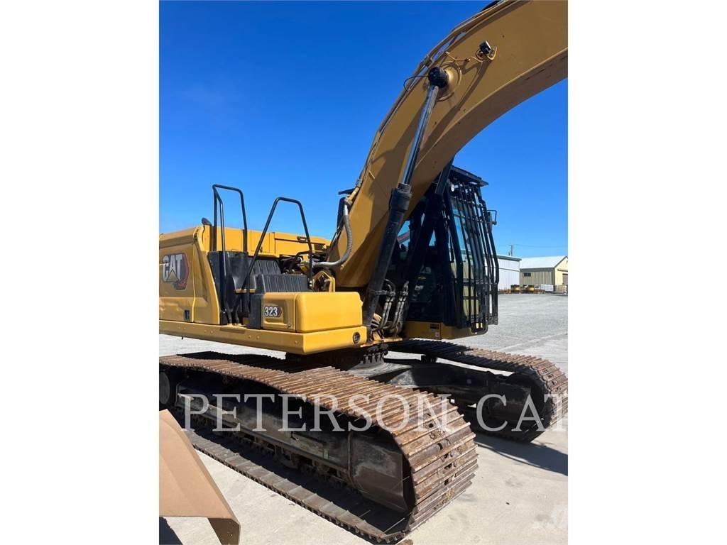 CAT 323 Escavadeiras de esteiras