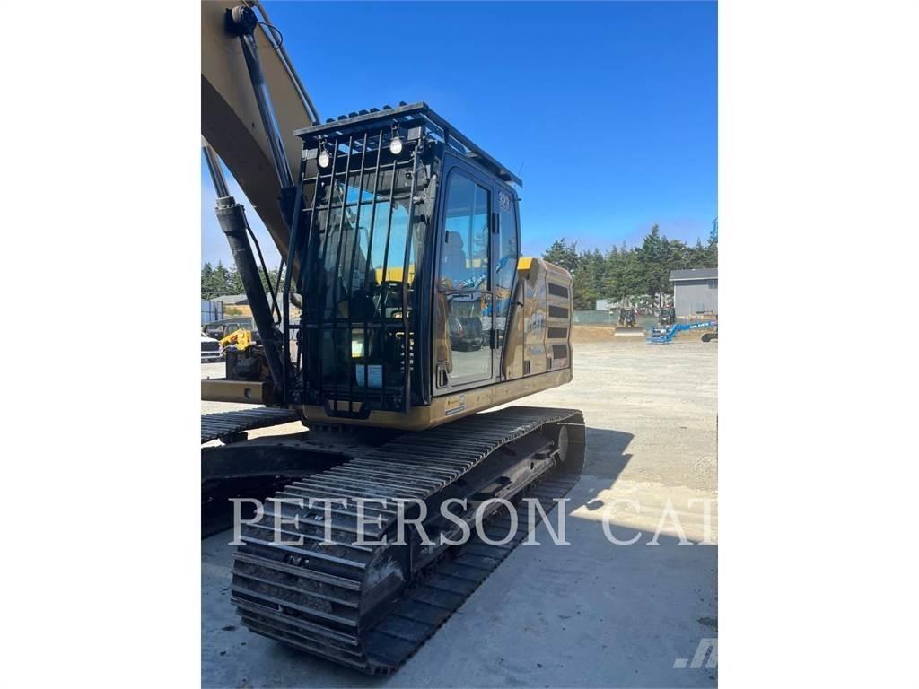 CAT 323 Escavadeiras de esteiras