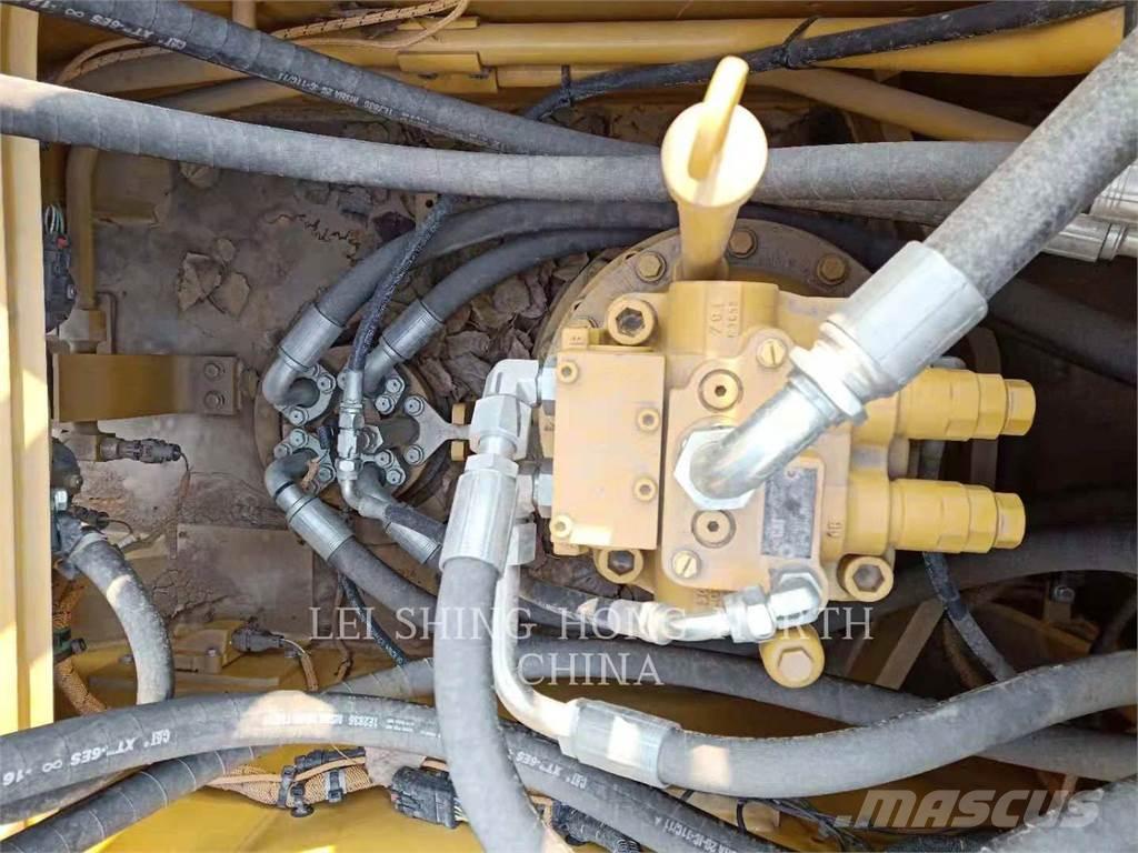 CAT 323-07 Escavadeiras de esteiras