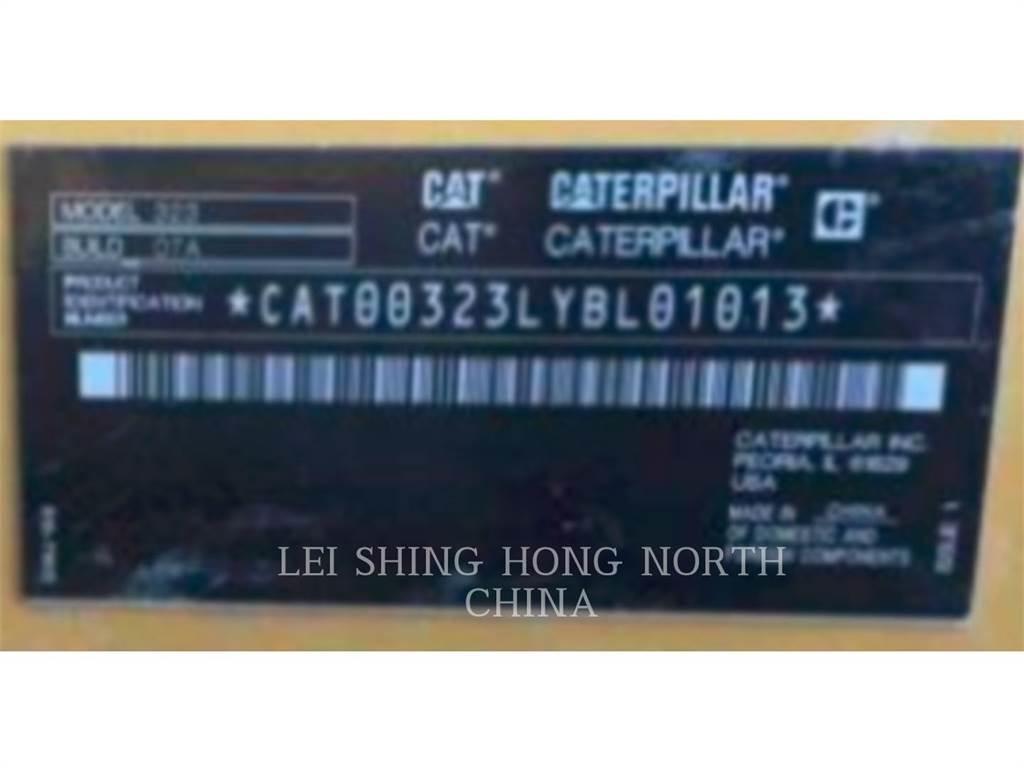 CAT 323-07 Escavadeiras de esteiras