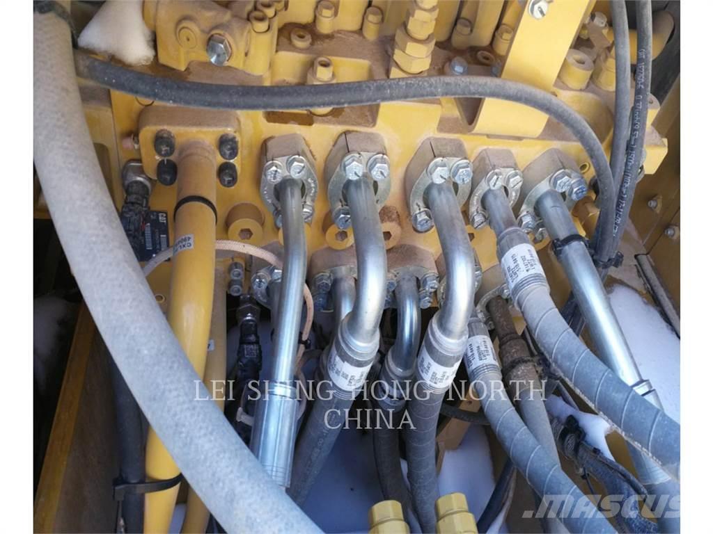 CAT 323-07 Escavadeiras de esteiras