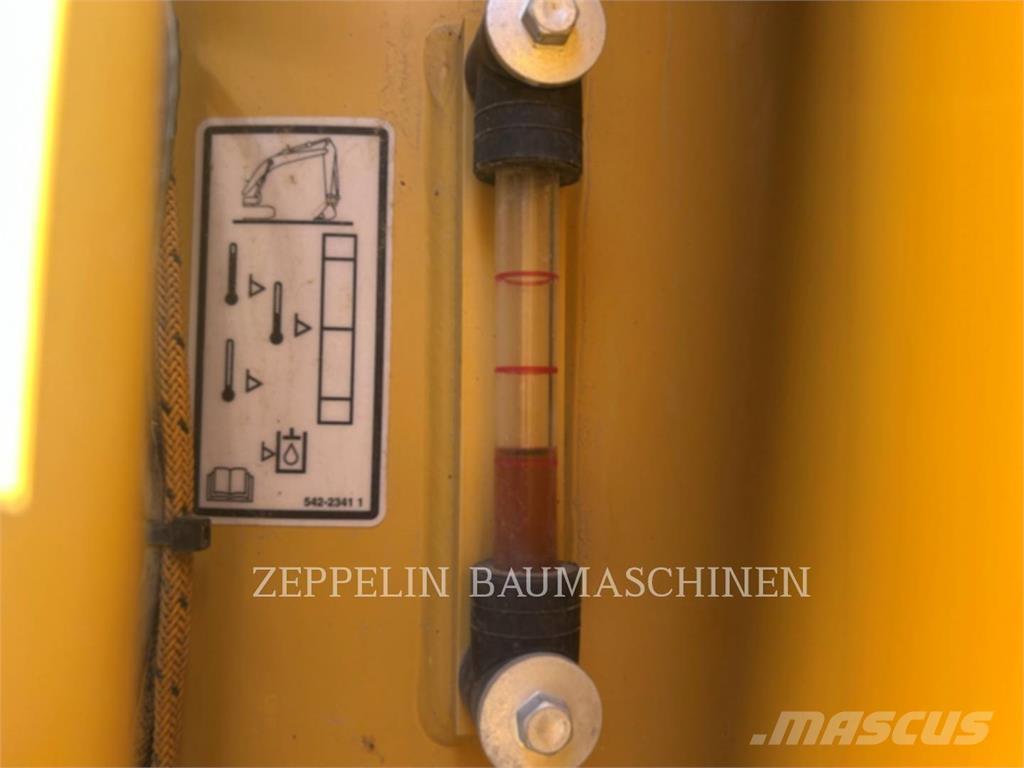 CAT 323-07B Escavadeiras de esteiras