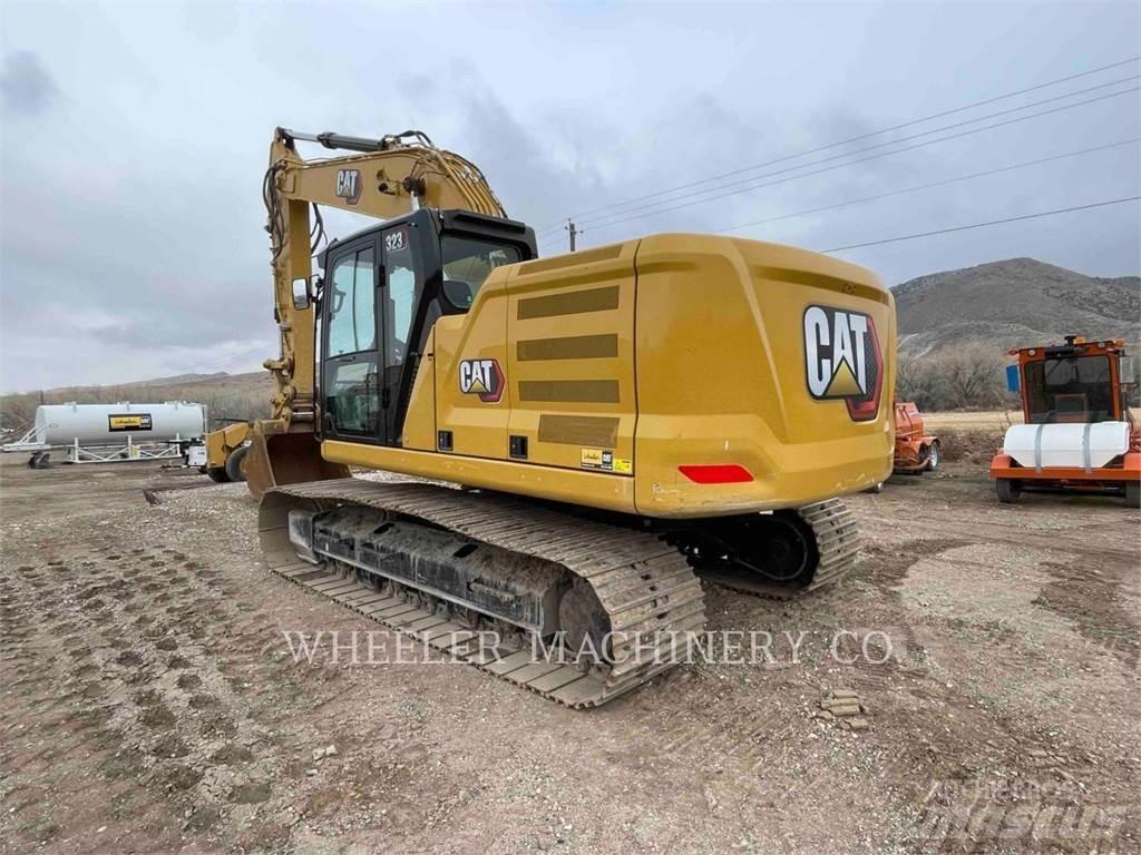 CAT 323 CF Escavadeiras de esteiras
