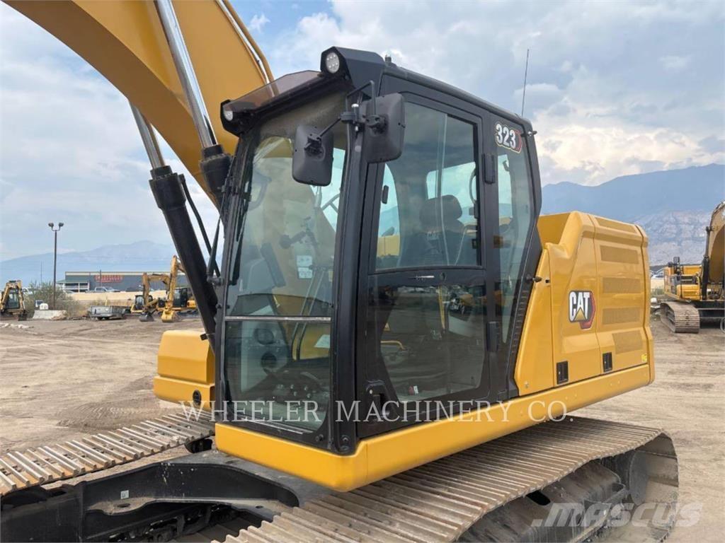 CAT 323 CF Escavadeiras de esteiras