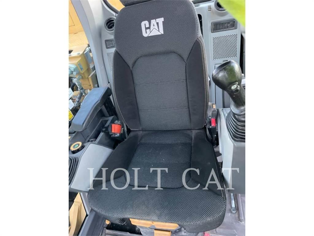 CAT 323 TC Escavadeiras de esteiras