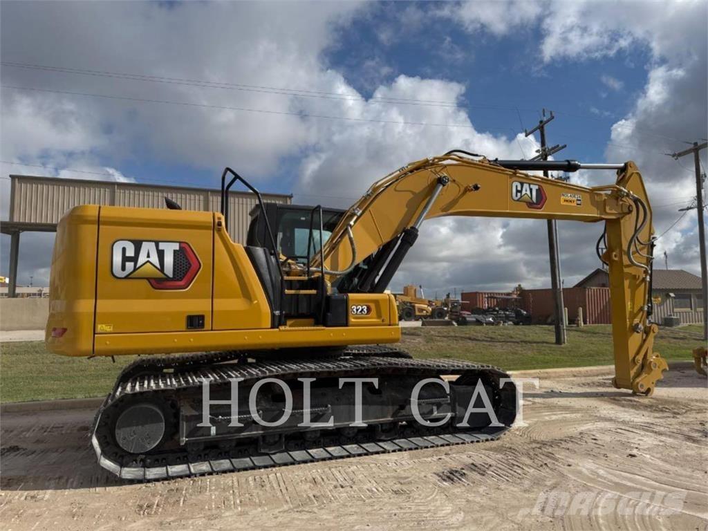 CAT 323 TC Carregadeiras de rodas