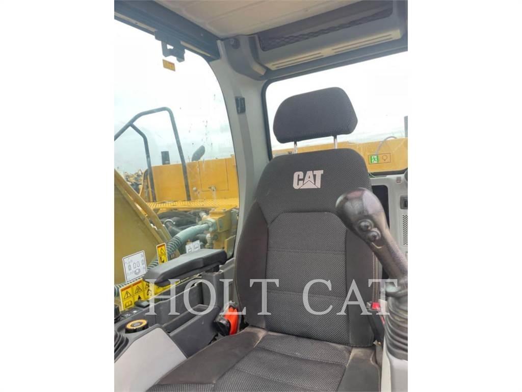 CAT 323 TC3 Escavadeiras de esteiras
