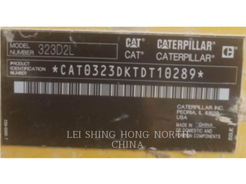 CAT 323D2L Escavadeiras de esteiras