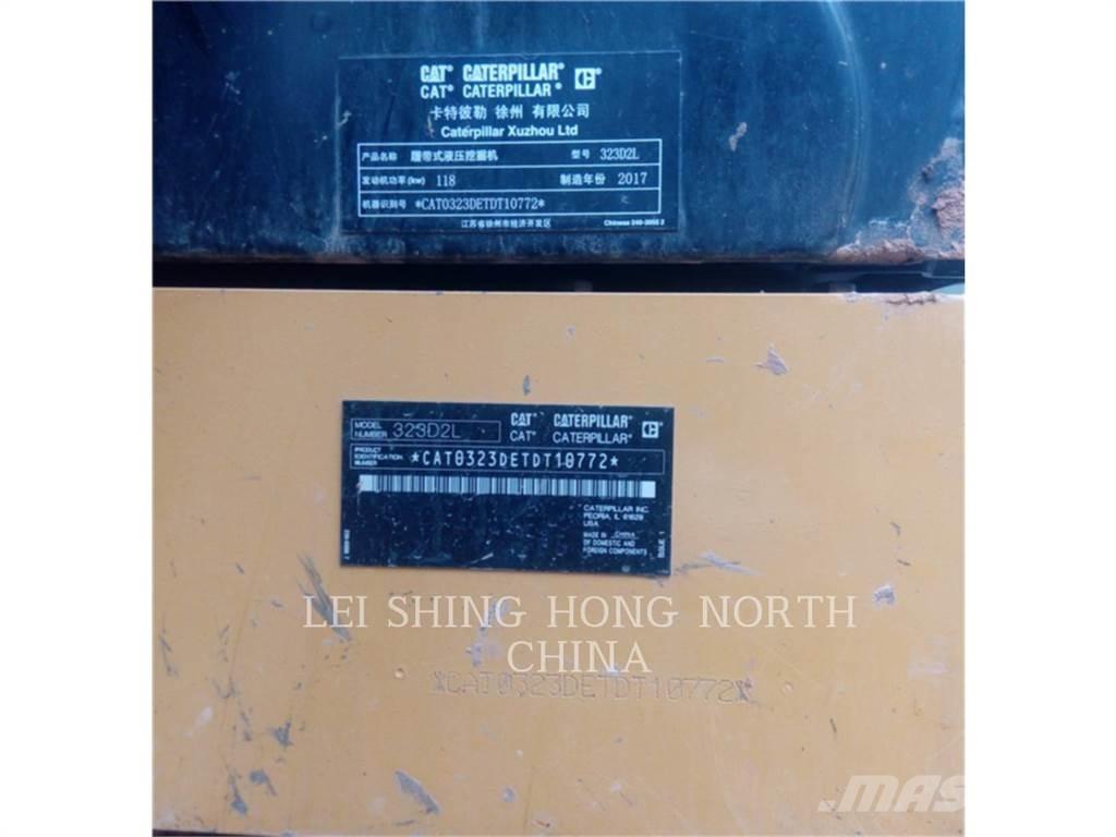 CAT 323D2L Escavadeiras de esteiras