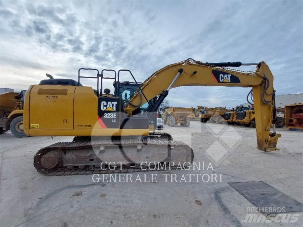 CAT 323E Escavadeiras de esteiras