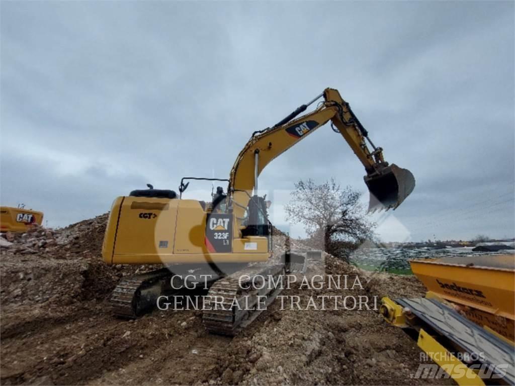 CAT 323F Escavadeiras de esteiras