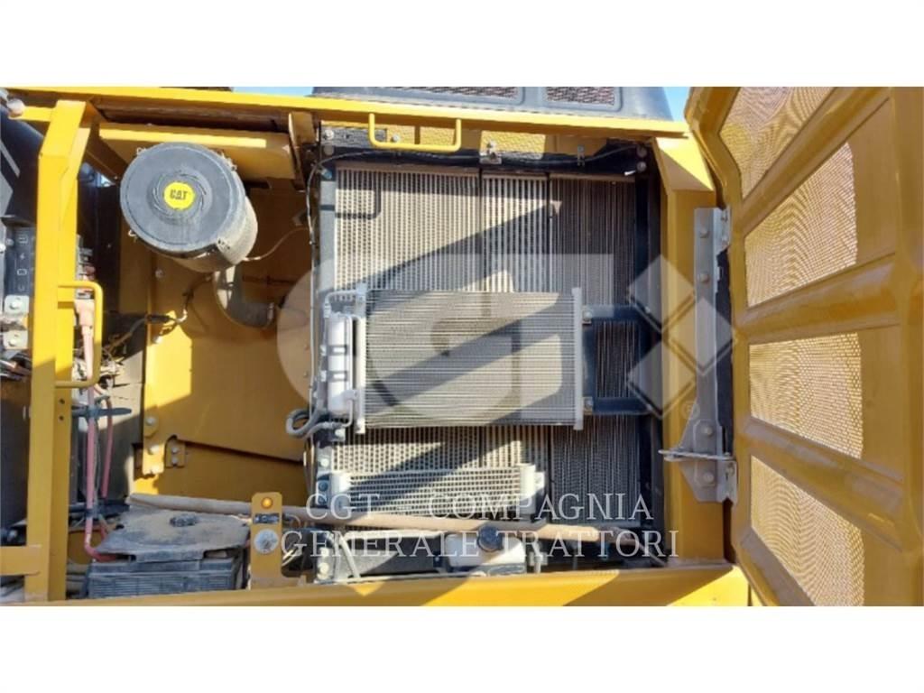 CAT 323F Escavadeiras de esteiras