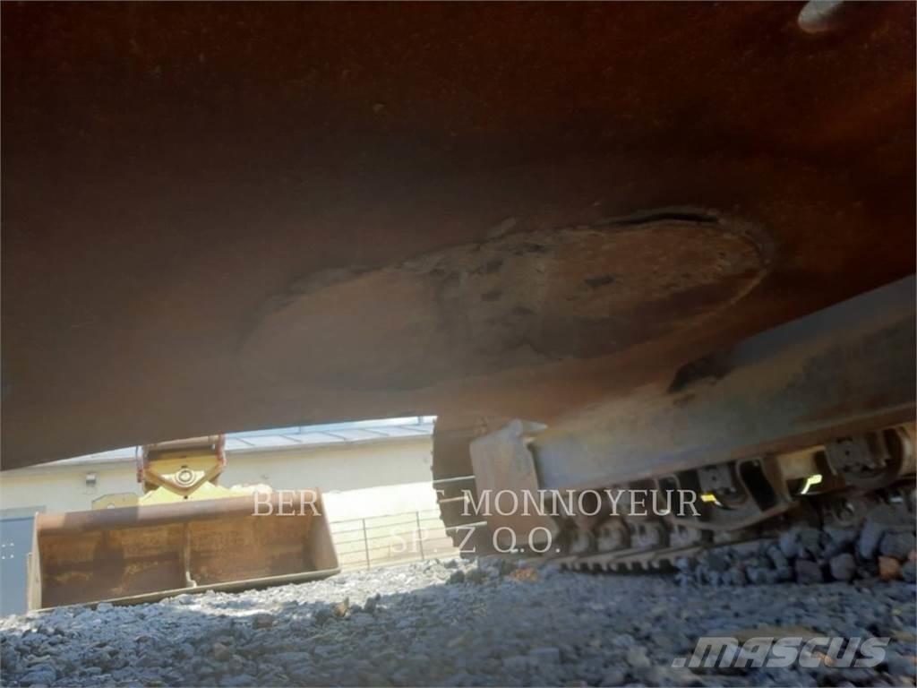 CAT 323FL Escavadeiras de esteiras