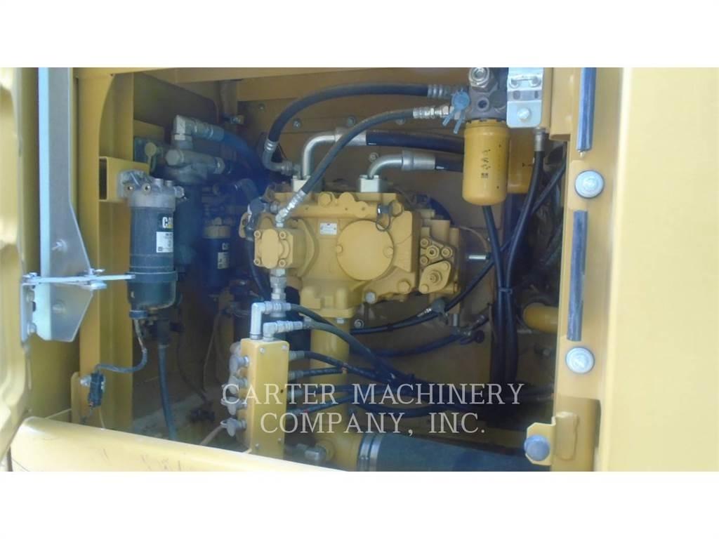 CAT 323FL Escavadeiras de esteiras