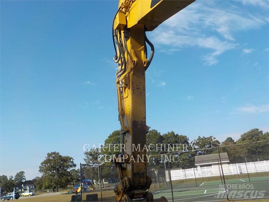 CAT 323FL Escavadeiras de esteiras