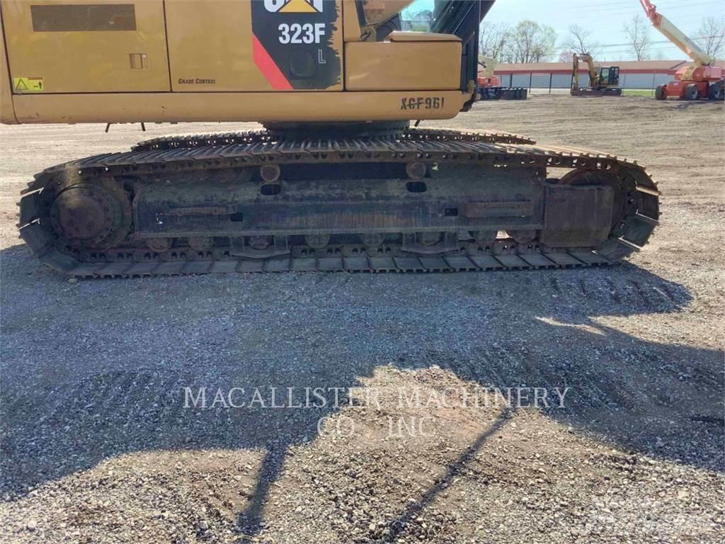 CAT 323FL Escavadeiras de esteiras