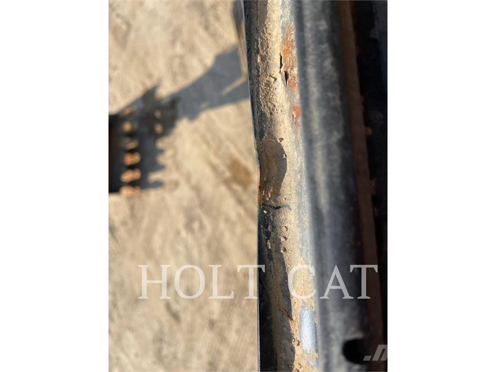 CAT 323FL Escavadeiras de esteiras