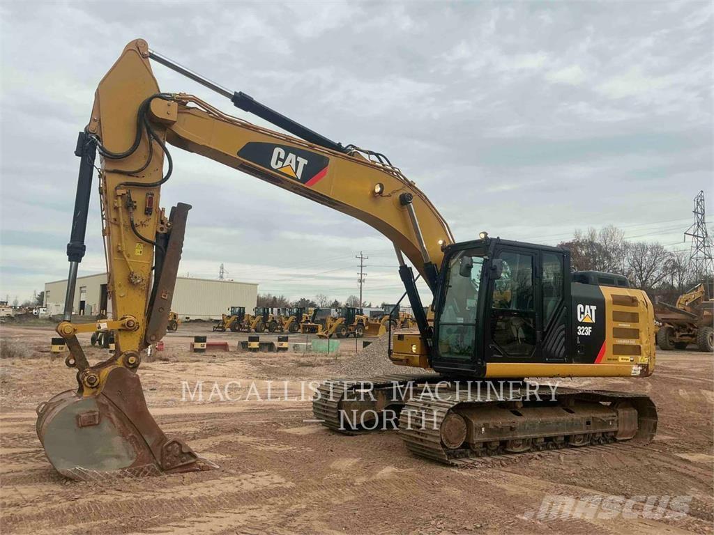CAT 323FL PT Escavadeiras de esteiras
