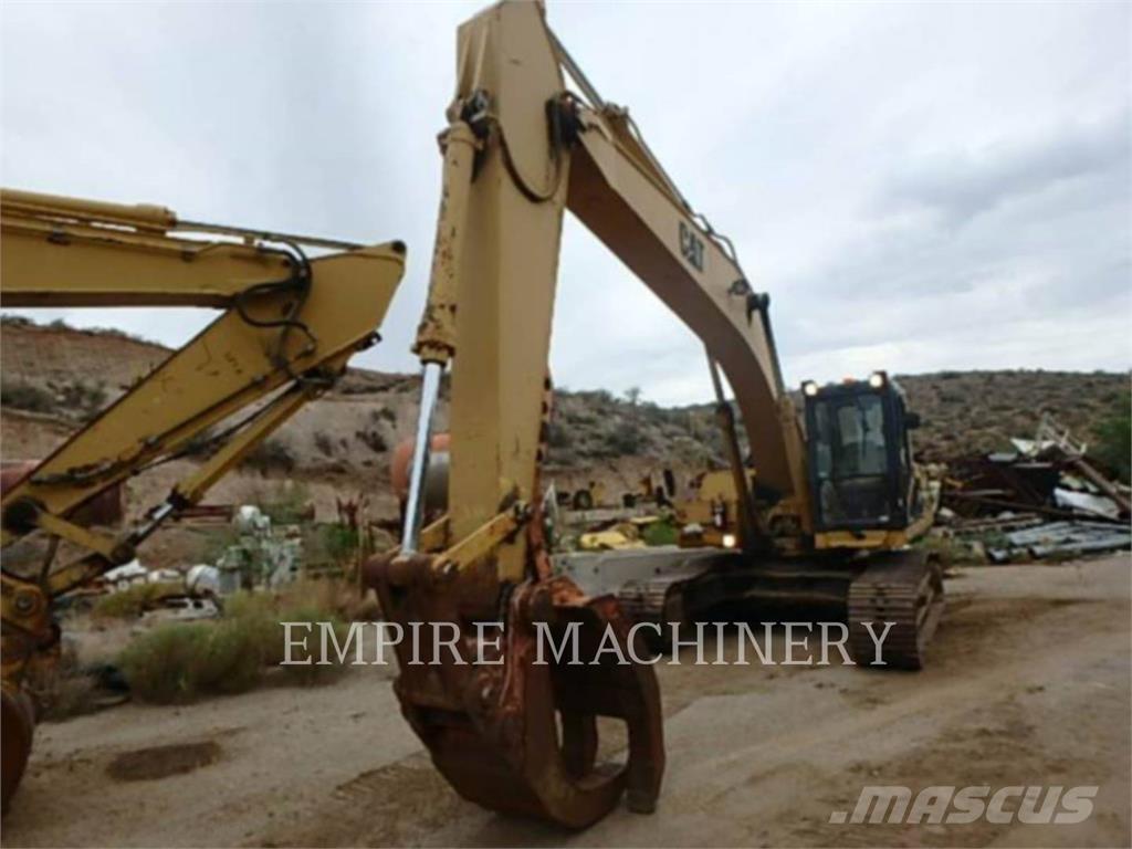 CAT 325 Escavadeiras de esteiras