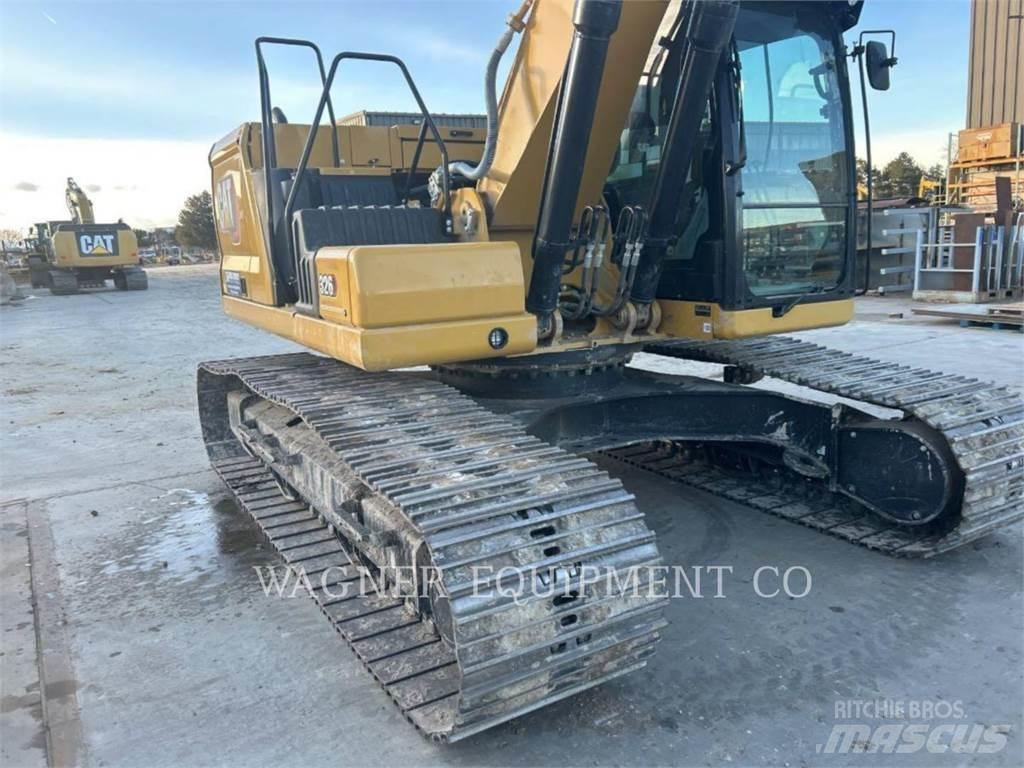 CAT 326 Escavadeiras de esteiras