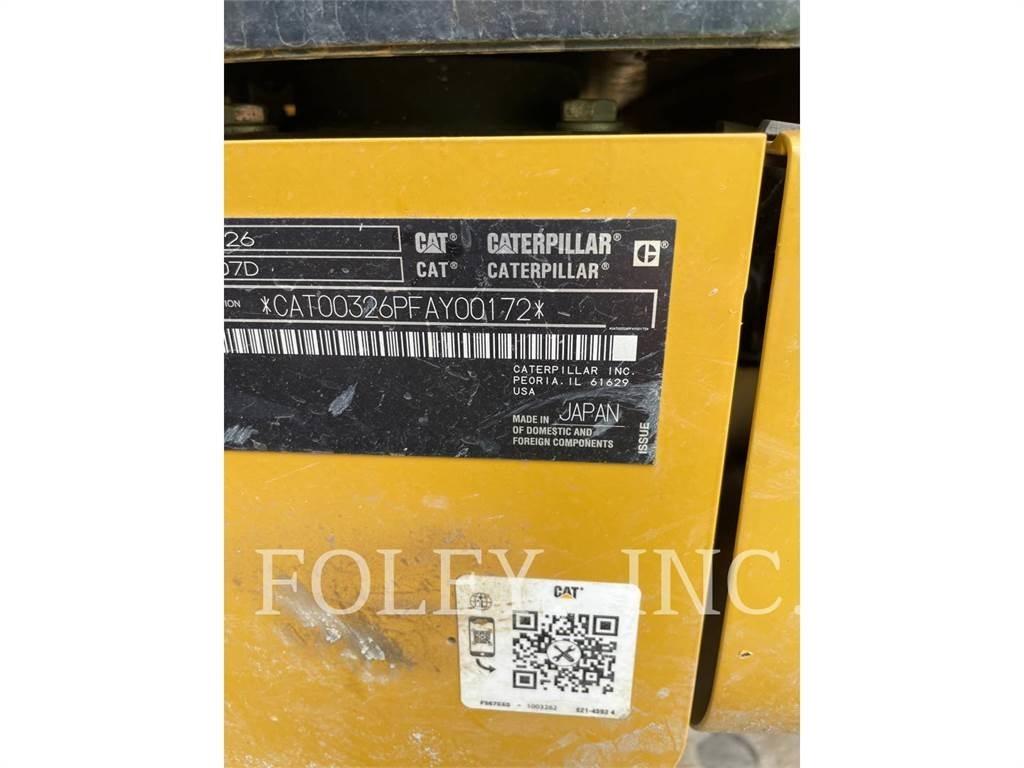 CAT 326-07 Escavadeiras de esteiras