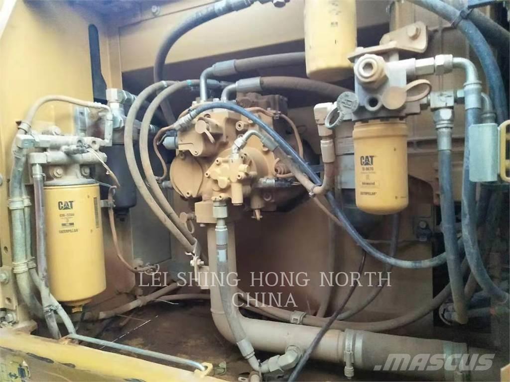 CAT 326D2L Escavadeiras de esteiras