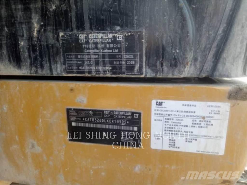 CAT 326D2L Escavadeiras de esteiras