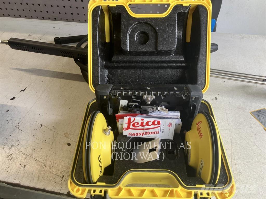 CAT 326FL Escavadeiras de esteiras