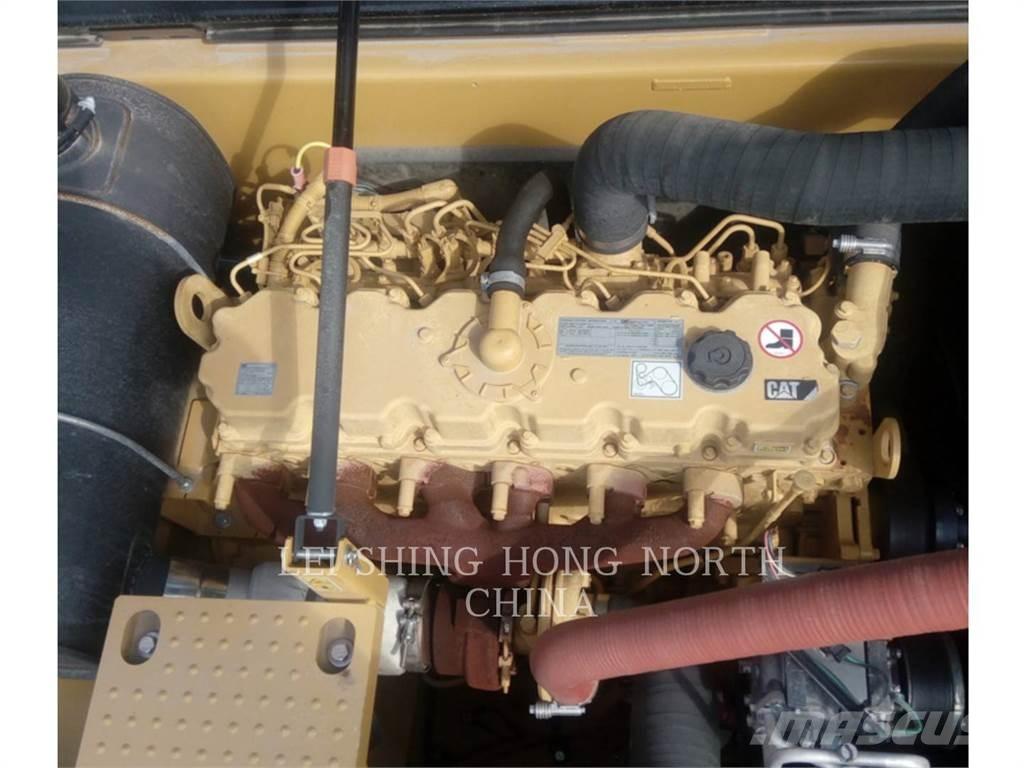 CAT 330D2L Escavadeiras de esteiras