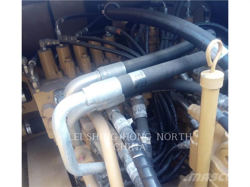 CAT 330D2L Escavadeiras de esteiras