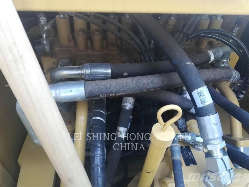 CAT 330D2L Escavadeiras de esteiras