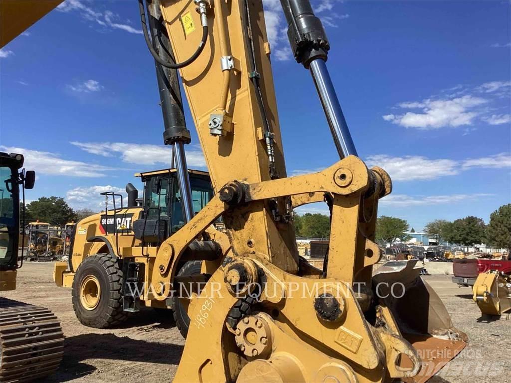 CAT 335 Escavadeiras de esteiras