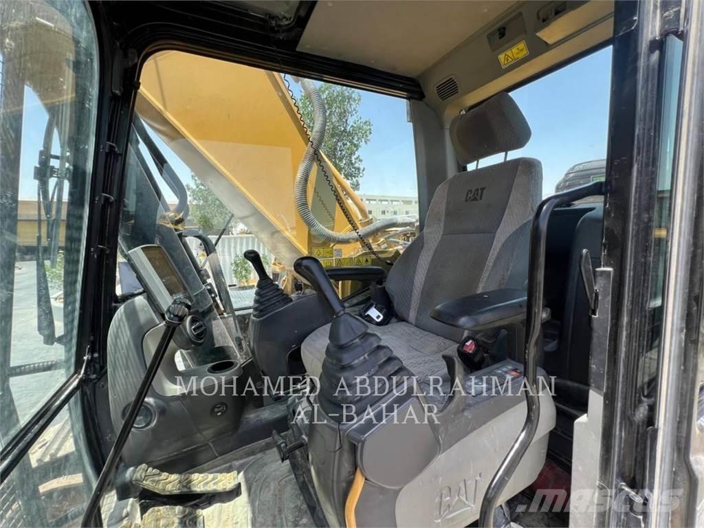 CAT 340D2L Escavadeiras de esteiras