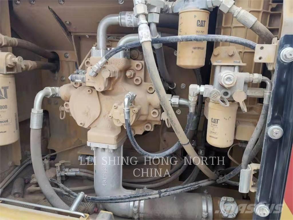 CAT 340D2L Escavadeiras de esteiras