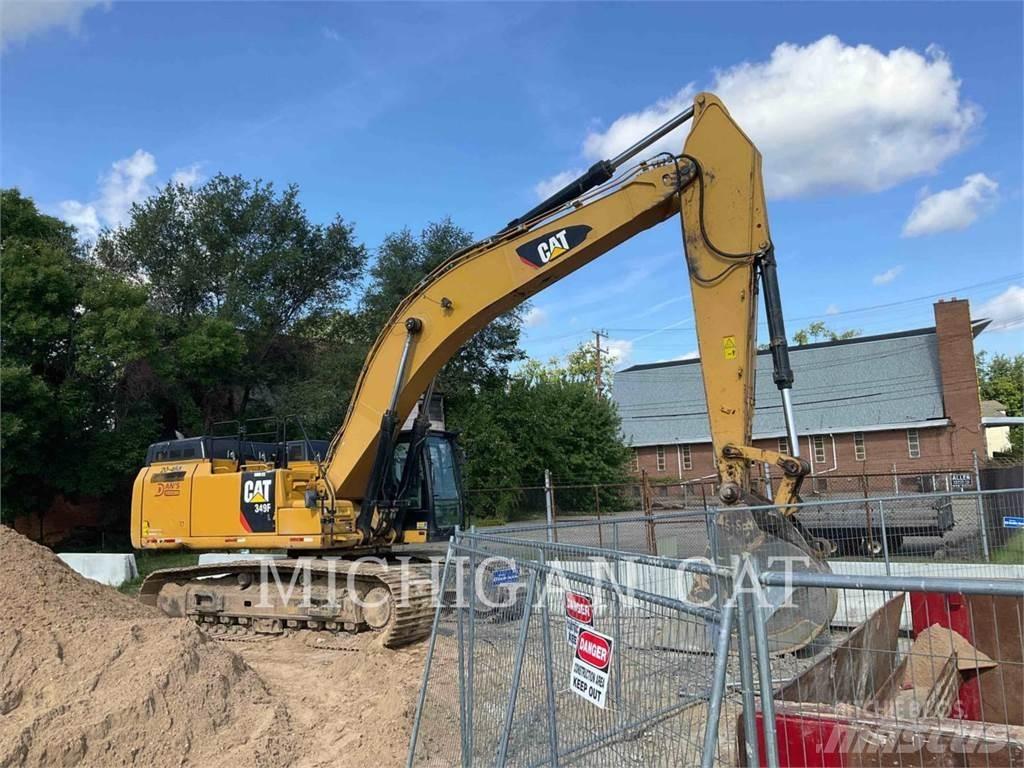 CAT 349FL + Escavadeiras de esteiras