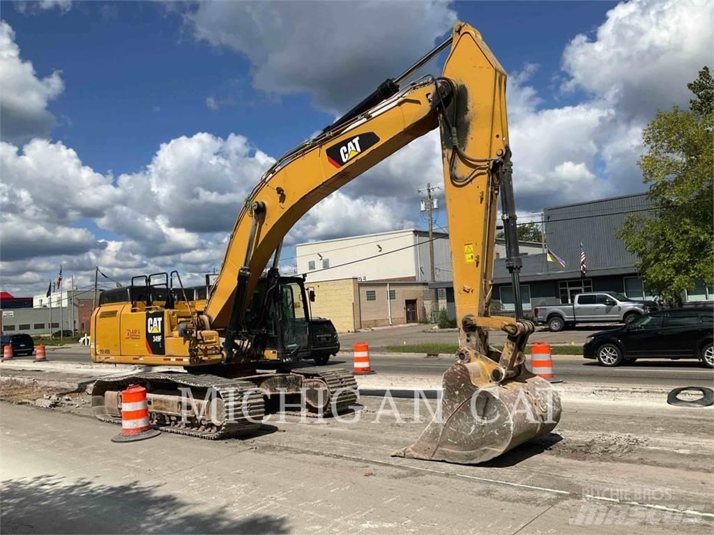 CAT 349FL + Escavadeiras de esteiras