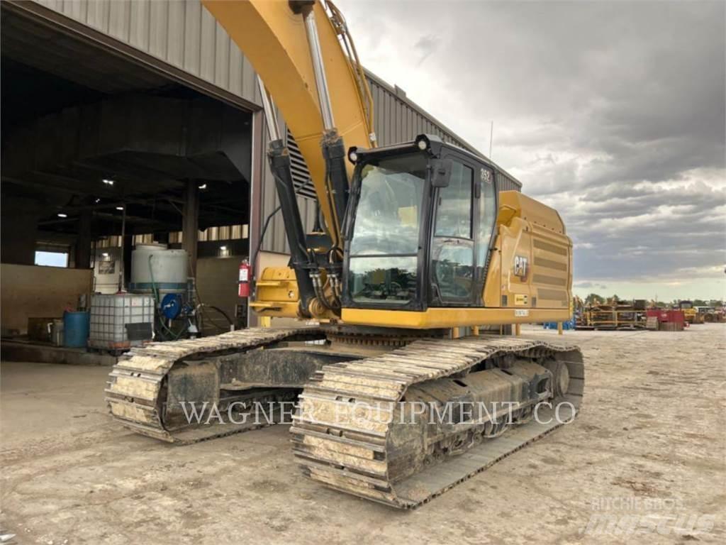 CAT 352 Escavadeiras de esteiras