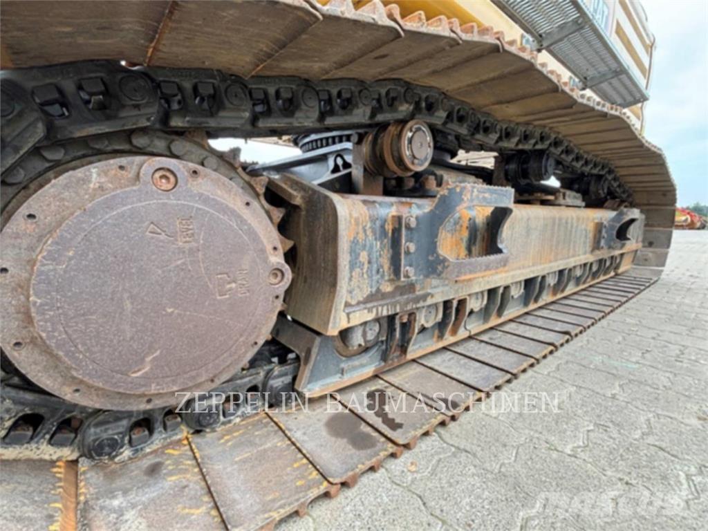 CAT 352-08 Escavadeiras de esteiras